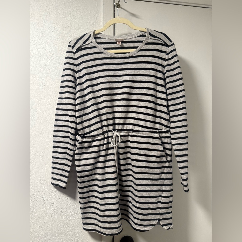 Merona Gray, Black & Cream Striped Knit Top